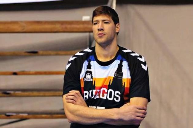 Капитан сборной Украины по баскетболу Кравцов покинул испанский "Бургос"