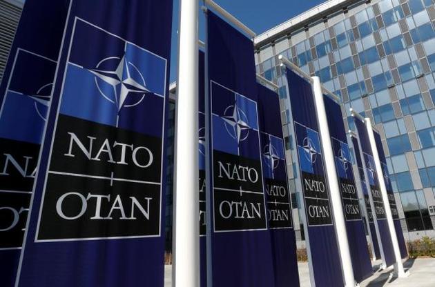 НАТО срочно созовет чрезвычайное заседание Комиссии Украина-НАТО
