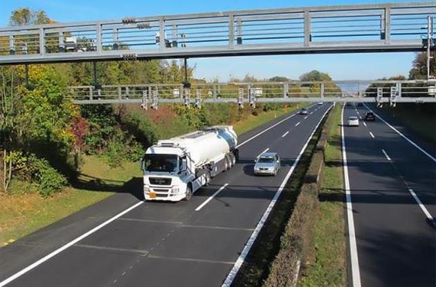 Українські вантажівки не стоятимуть в чергах на українсько-польському кордоні