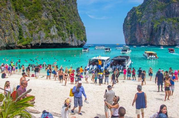 Таїланд скасував візовий збір для туристів з України