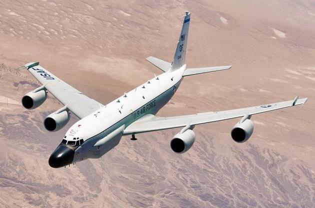ВВС России перехватили самолет США, который начал патрулирование Крыма