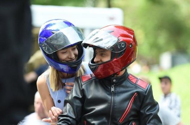 "Я ти він вона" в прокаті вже з цього тижня