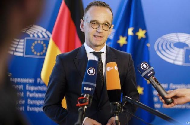 Глава МИД Германии прилетел в Киев обсудить Донбасс, Азов и реформы