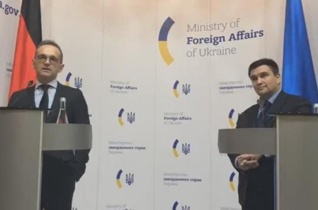 Украина и Германия согласовали переговоры о международных наблюдателях в Керченском проливе