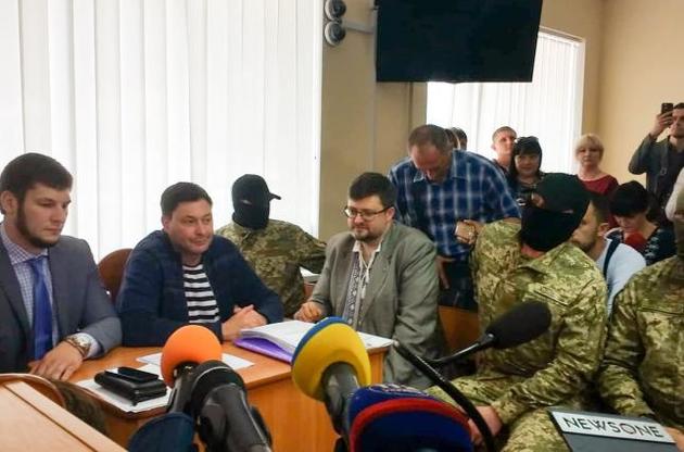 Суд оставил Вышинского под стражей еще на месяц