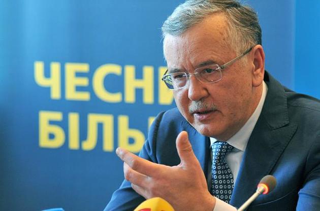 У штабі Гриценка розповіли про легалізацію ЦВК купівлі голосів виборців