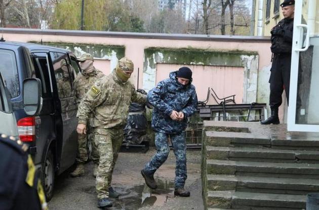 Уже 19 українських моряків у Москві вимагають вважати себе військовополоненими