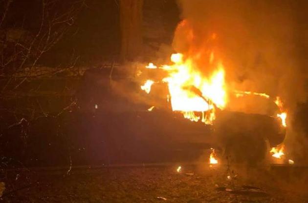 В Киеве сожгли автомобиль депутата Киевсовета