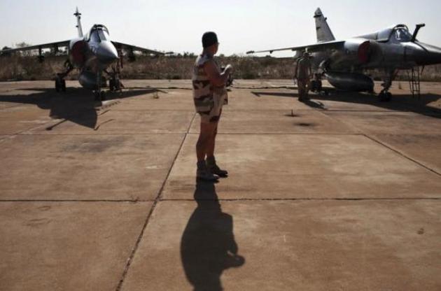 Бойовики атакували військову базу в Малі, понад десятеро загиблих