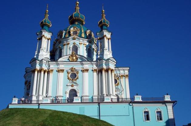 Українська церква повинна стати мостом між вселенською та слов'янської гілками православ'я — експерт
