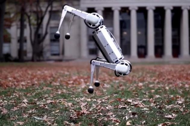 Ученые научили четвероногого робота делать сальто назад