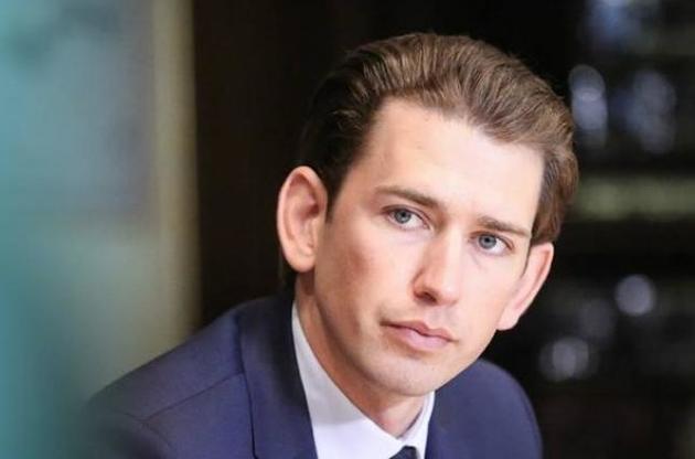 Курц известен достаточно лояльным отношением к России