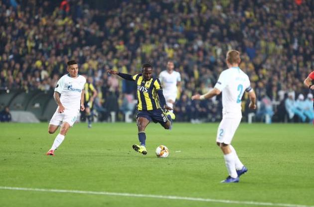 "Фенербахче" победил в Стамбуле