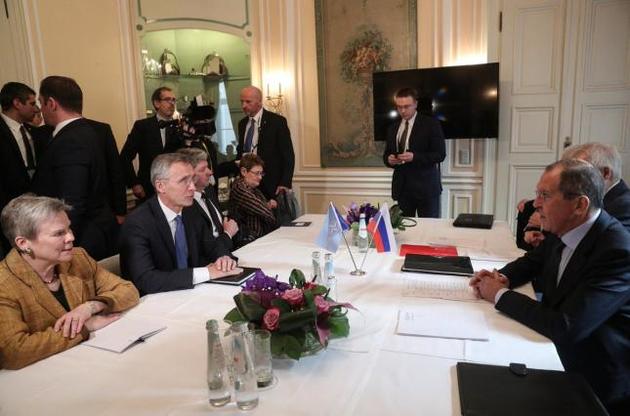 Столтенберг і Лавров обговорили Україну на полях Мюнхенській конференції з питань безпеки