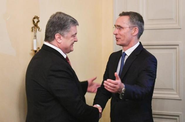 Порошенко спросил у Столтенберга о перспективах членства Украины в НАТО