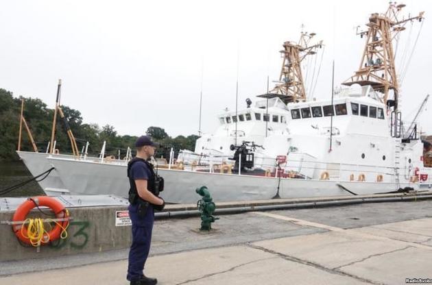 Командувач ВМС назвав терміни прибуття до України американських катерів Island