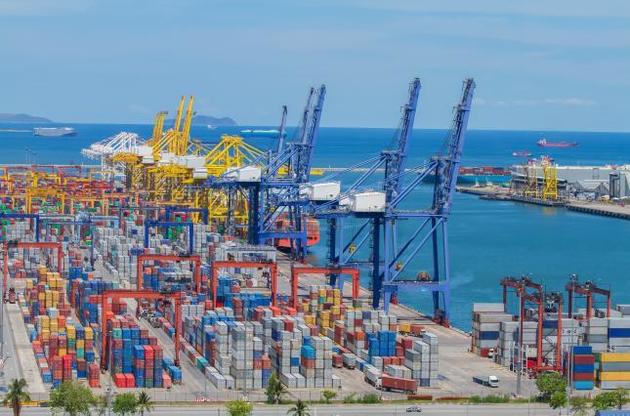 Китай створює в Європі портову інфраструктуру подвійного призначення — експерт