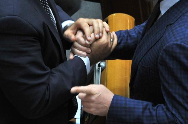 Кримінальна відповідальність за незаконне збагачення не сподобалася членам більшості парламентських фракцій