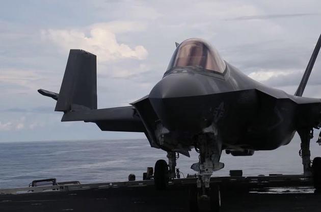 F-35C Lightning II - палубная версия истребителя пятого поколения