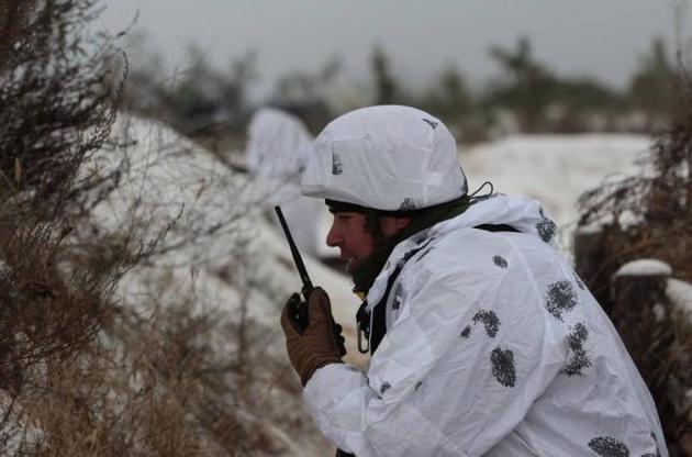 Бойовики в Донбасі тричі порушили "різдвяне перемир'я" - штаб