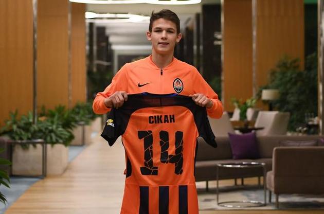 Сикань - игрок "Шахтера"