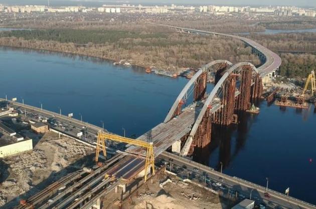 Кличко пообещал запустить автомобильное сообщение через Подольско-Воскресенский мост через два года
