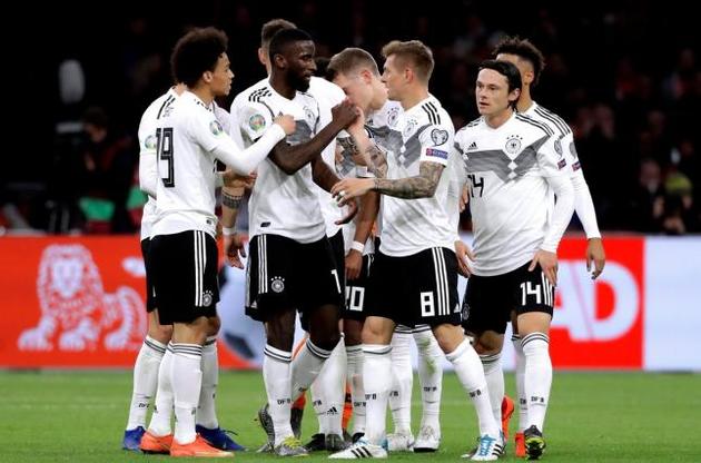 Германия обыграла Нидерланды
