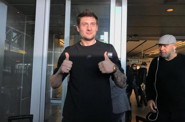 Селезнев уже прилетел в Испанию