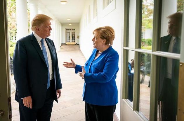Трамп і Меркель поговорили про Україну, Brexit і НАТО
