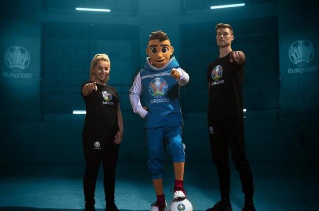 Талісманами стали Скіллзі і фристайлери