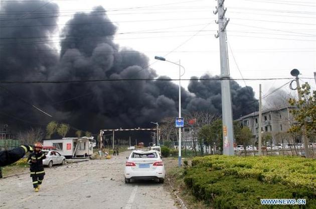 Взрыв на химзаводе в Китае: число жертв возросло почти до 80 человек