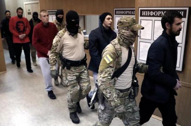 В России продлили арест четырем украинским морякам