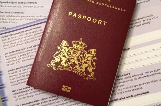 Нідерландці обирають 570 законодавців у регіональних урядах