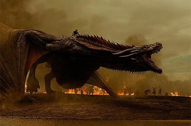 Актер из "Игры престолов" намекнул на появление еще одного дракона