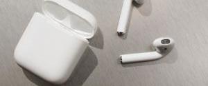 Apple представила второе поколение AirPods