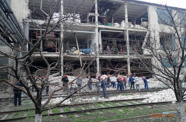 Сталося руйнування фасаду будівлі