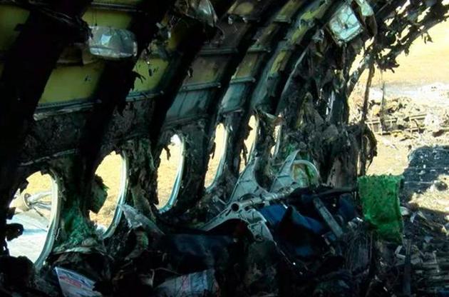 Опубликовано видео салона сгоревшего в Шереметьево самолета