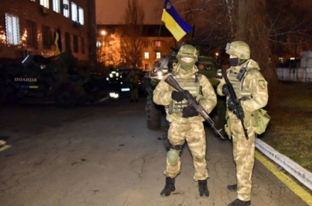 Мешканців Маріуполя попросили не панікувати і дотримуватися правил безпеки