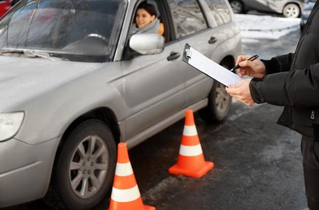 МВД готовится внедрить новые водительские удостоверения и изменения в ПДД