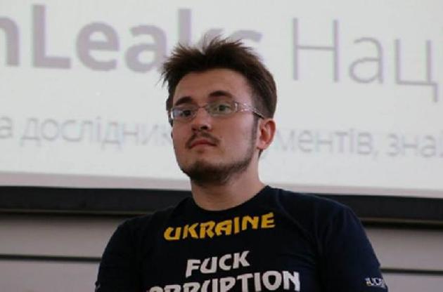 Бигус подтвердил наличие родственников, однако добавил, что уже очень давно с ними не контактировал