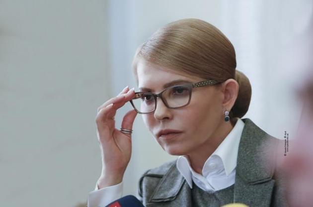 Тимошенко обещает посадить трех друзей Порошенко