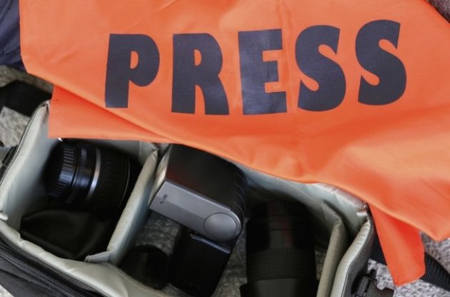 В Україні з початку року зафіксували 13 нападів на журналістів – НСЖУ