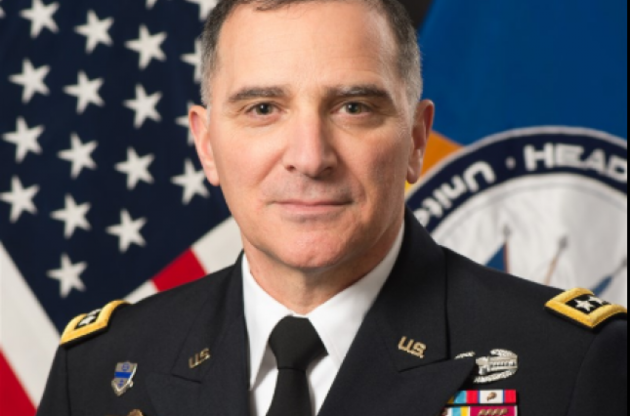 Головком ЗС НАТО в Європі упевнений, що Росії і Альянсу слід наростити обсяги комунікацій до рівня Холодної війни