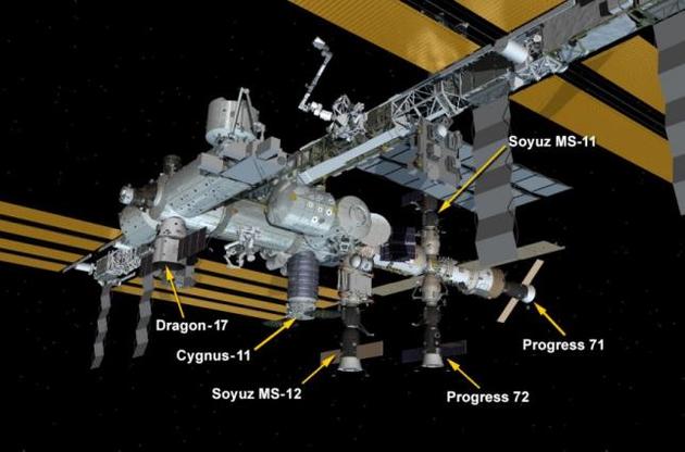 Вантажівка проведе на станції близько місяця