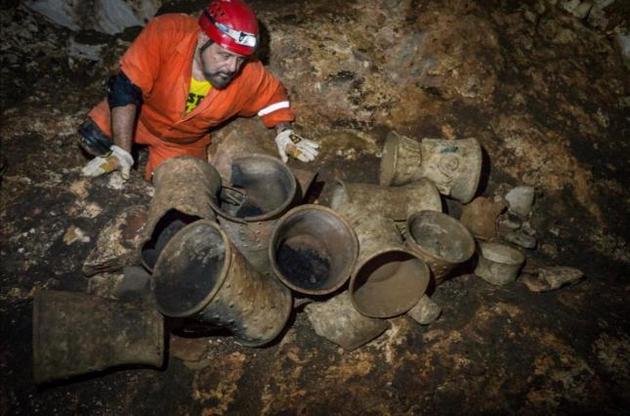 Археологи знайшли ритуальну печеру майя віком тисячу років