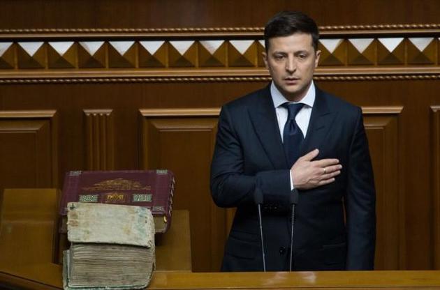 Депутаты Львовского облсовета потребовали от президента Зеленского выступлений на украинском языке