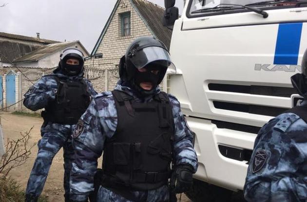 Російські силовики в Криму обшукують мечеть і будинок імама
