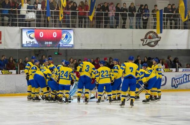 Украина крупно уступила Польше на хоккейном чемпионате мира