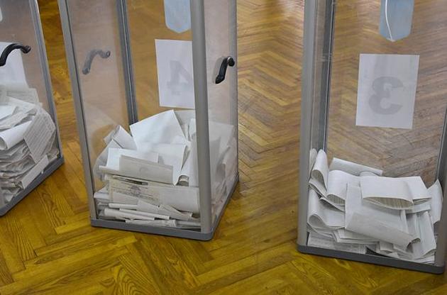 Перед вторым туром украинцам придется повторно подтвердить смену места голосования