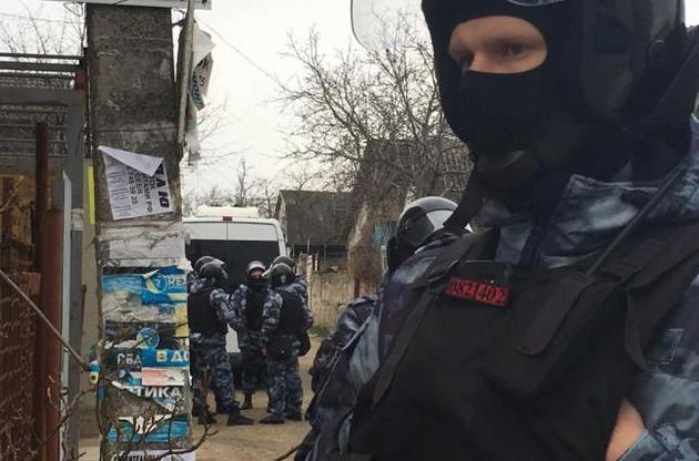 В Евросоюзе отреагировали на обыски и задержания в оккупированном Крыму